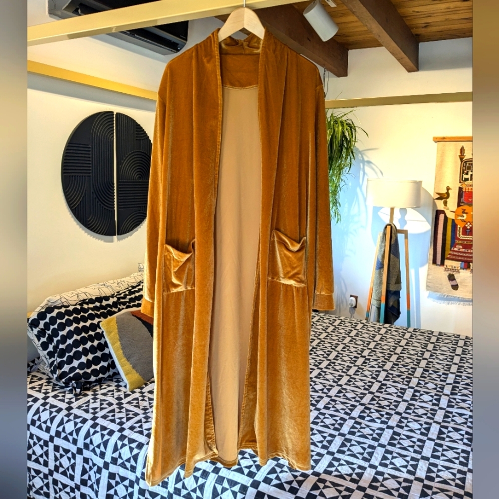 Gold velvet open front duster